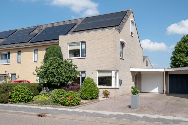 Tarwehullen 40 , Assen